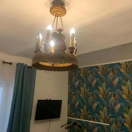 Apartment Modern In With Air Conditioning And Parking *