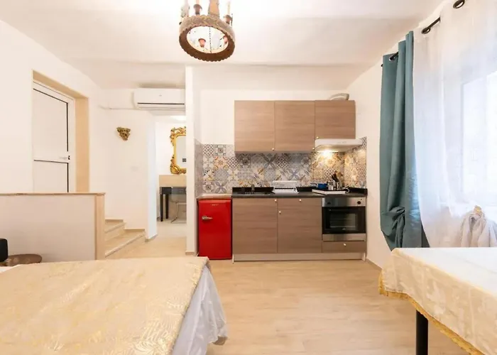 Modern In With Air Conditioning And Parking Appartement Bari
